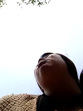 quynhkoolbae online show from April 2026 01:19:01 AM