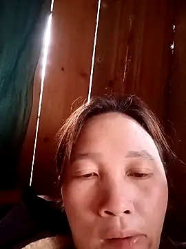 miumiu 00 online show from November 2025 01:16:01 AM