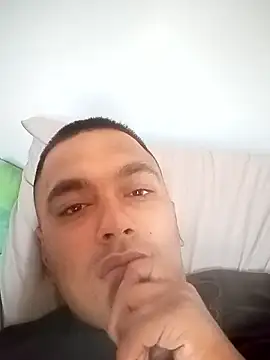 EmeyErre online show from January 2026 01:59:01 PM