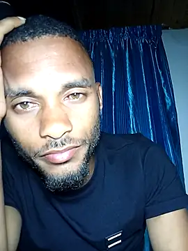 Big10387 online show from December 2025 07:45:02 PM