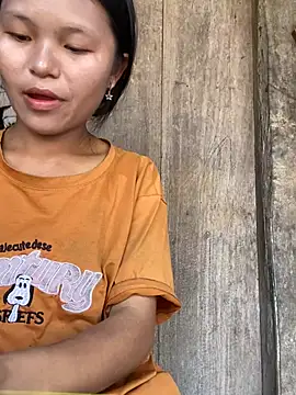 milo bae online show from April 2026 08:41:01 AM