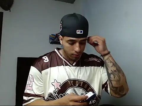 Snapshot of ragnar_phoenix chatting on January 2026 08:45:01 PM ragnar phoenix online show from January 2026 08:45:01 PM