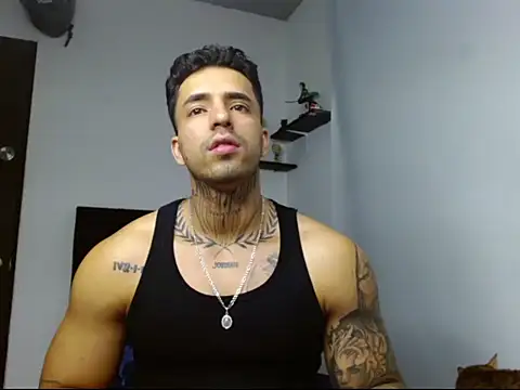 Snapshot of ragnar_phoenix chatting on February 2026 09:42:01 PM ragnar phoenix online show from February 2026 09:42:01 PM