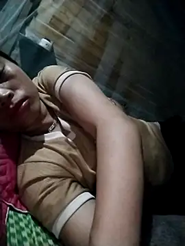 Snapshot of __Ngoc20__ chatting on April 2026 05:23:01 AM Ngoc20 online show from April 2026 05:23:01 AM