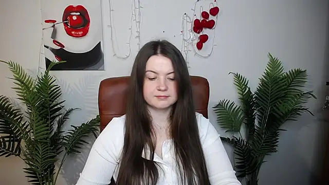 MavkaCute online show from May 2026 06:15:02 PM