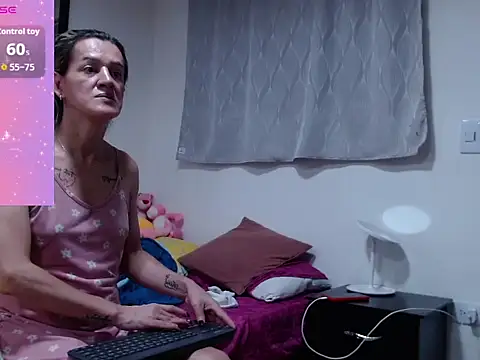 AllysonStonne online show from November 2025 10:01:02 PM