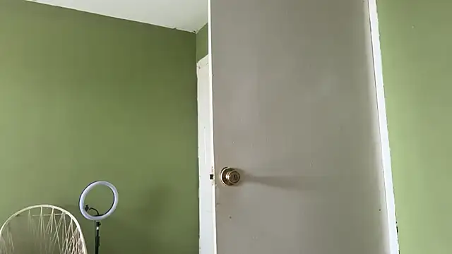 Liaprettygirl online show from February 2026 05:47:02 PM