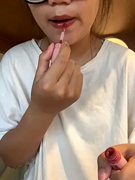 Snapshot of bunny_b4nny chatting on September 2025 09:14:02 AM bunny b4nny online show from September 2025 09:14:02 AM