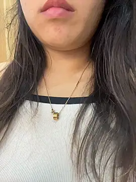 Snapshot of bunny_b4nny chatting on November 2025 04:01:02 PM bunny b4nny online show from November 2025 04:01:02 PM