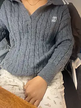 Snapshot of bunny_b4nny chatting on January 2026 06:26:02 AM bunny b4nny online show from January 2026 06:26:02 AM