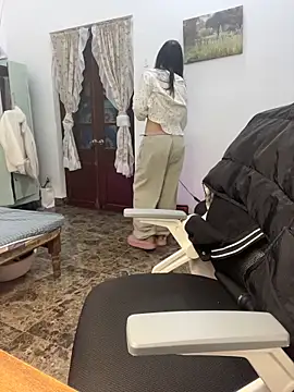 Snapshot of bunny_b4nny chatting on February 2026 02:33:01 PM bunny b4nny online show from February 2026 02:33:01 PM