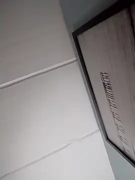 XEmoxkittyx online show from March 2026 07:29:01 PM