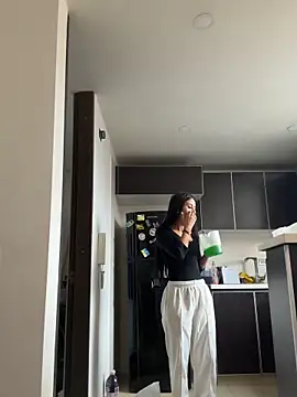 Victoria alson online show from March 2026 08:45:01 PM