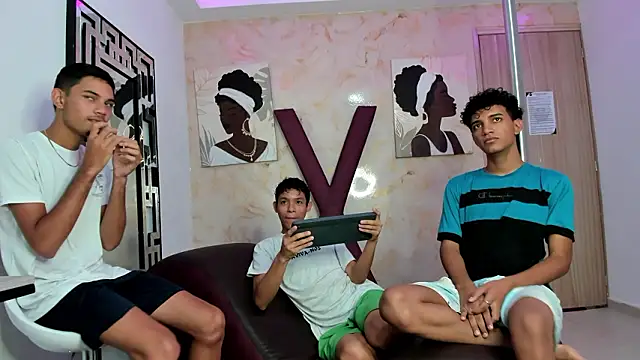 BEAUTY BOYS1 online show from March 2026 01:14:01 PM