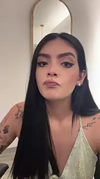 Snapshot of AliceRitter chatting on June 2026 10:30:02 PM AliceRitter online show from June 2026 10:30:02 PM