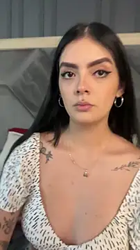 Snapshot of AliceRitter chatting on June 2026 10:22:01 PM AliceRitter online show from June 2026 10:22:01 PM