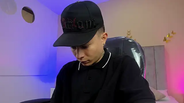 Nascary Fox online show from April 2026 12:53:02 PM