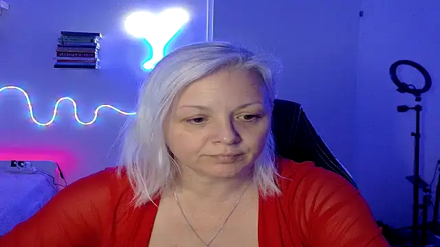 Linsy Kim online show from April 2026 06:05:02 PM