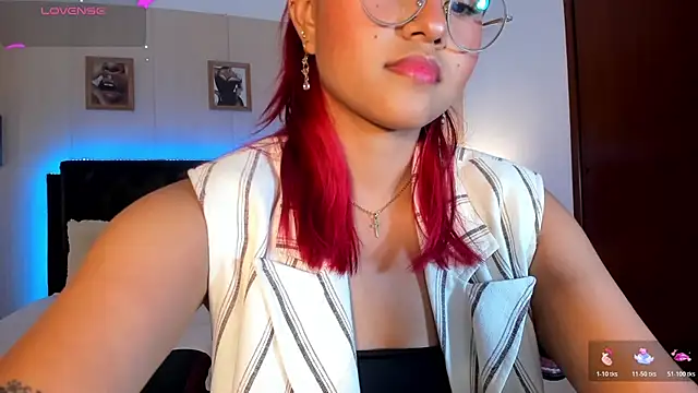 Snapshot of MAYASMITH__ chatting on July 2026 11:29:01 PM MAYASMITH online show from July 2026 11:29:01 PM
