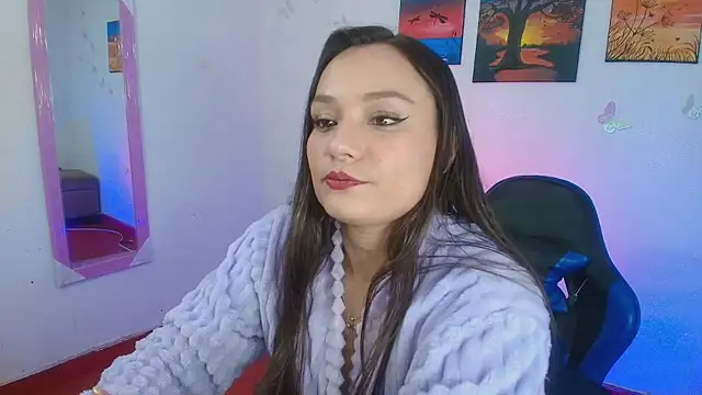 Snapshot of danna_888 chatting on July 2026 10:34:02 PM danna 888 online show from July 2026 10:34:02 PM