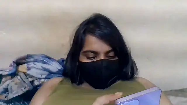 Snapshot of Vaani_Singha chatting on June 2026 11:13:02 PM Vaani Singha online show from June 2026 11:13:02 PM