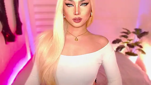 MissRumi Hunter online show from April 2026 06:16:01 PM