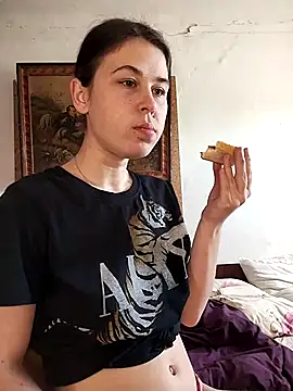 ToryTayler online show from April 2026 11:52:02 AM