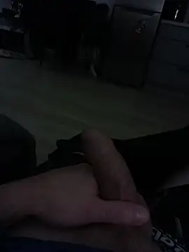 studdd716 online show from December 2025 04:02:01 PM