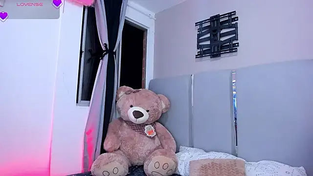 EmystarX online show from March 2026 01:53:02 AM