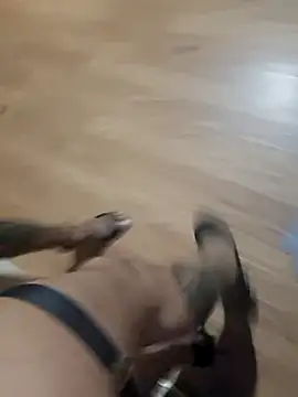 Tigresa23 online show from April 2026 02:03:02 AM