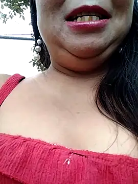 Snapshot of lusy-00 chatting on July 2026 02:05:17 AM lusy-00 online show from July 2026 02:05:17 AM