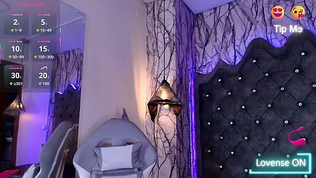 Zami Escobar of online show from April 2026 03:45:01 PM