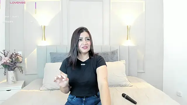 victoria bourne online show from January 2026 07:06:02 PM