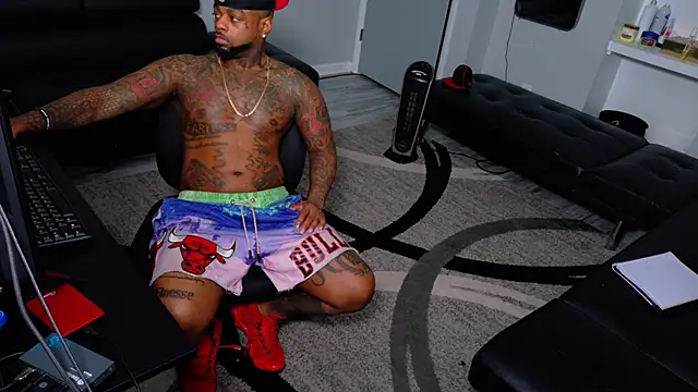 SLANGONDEMHOES online show from April 2026 06:58:02 AM