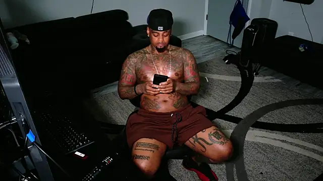 Snapshot of SLANGONDEMHOES chatting on June 2026 01:21:02 PM SLANGONDEMHOES online show from June 2026 01:21:02 PM