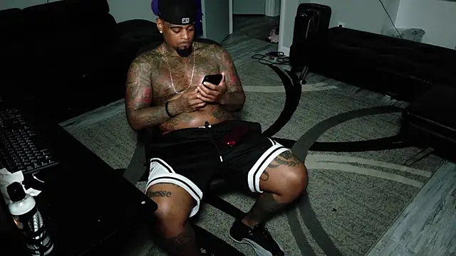 Snapshot of SLANGONDEMHOES chatting on June 2026 12:45:02 AM SLANGONDEMHOES online show from June 2026 12:45:02 AM