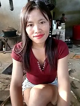 Snapshot of rubi_bae chatting on May 2026 12:28:02 AM rubi bae online show from May 2026 12:28:02 AM