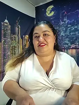 curvy diva  online show from April 2026 10:18:01 AM