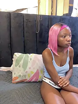 SexyPetitex25 online show from March 2026 07:07:02 PM