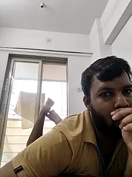 vinay smalldick online show from July 2026 03:34:01 AM