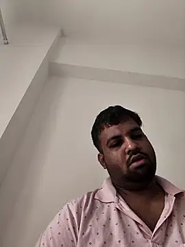 vinay smalldick online show from July 2026 03:44:01 AM