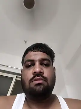 vinay smalldick online show from July 2026 03:39:01 PM
