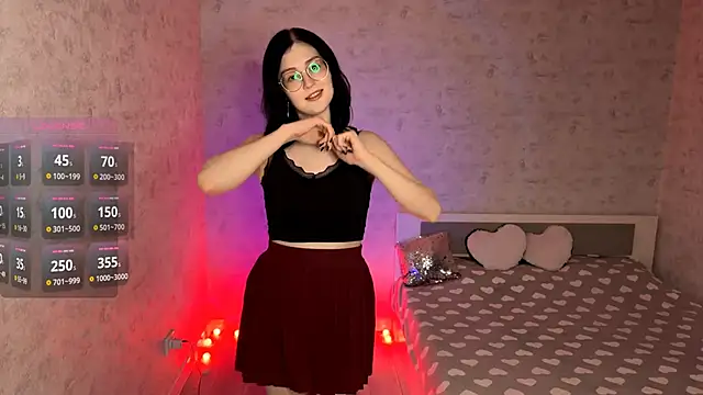 FakeLamb online show from April 2026 09:09:02 PM