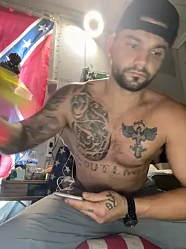 CaptHook931 online show from April 2026 06:35:01 PM