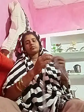 Snapshot of Rupali_hot chatting on April 2026 04:05:02 PM Rupali hot online show from April 2026 04:05:02 PM