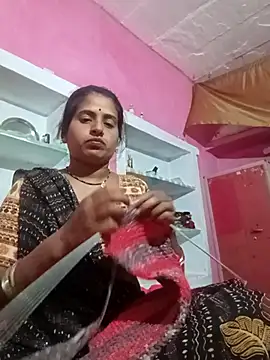 Snapshot of Rupali_hot chatting on April 2026 04:37:02 PM Rupali hot online show from April 2026 04:37:02 PM