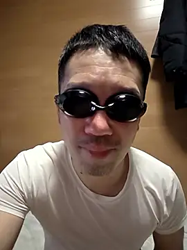 erosuke9 online show from April 2026 09:06:02 PM