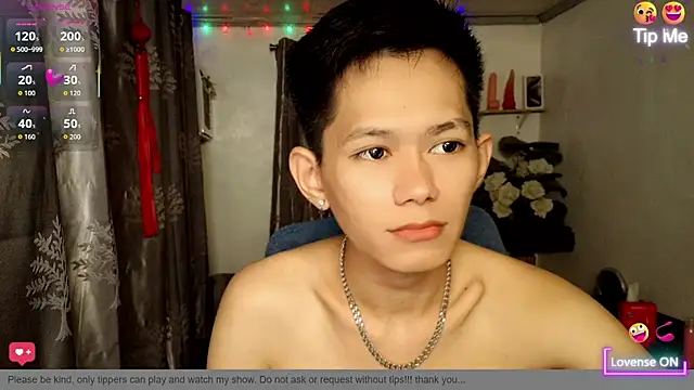 Snapshot of Skinny_CumLoader69 chatting on May 2026 07:25:01 AM Skinny CumLoader69 online show from May 2026 07:25:01 AM