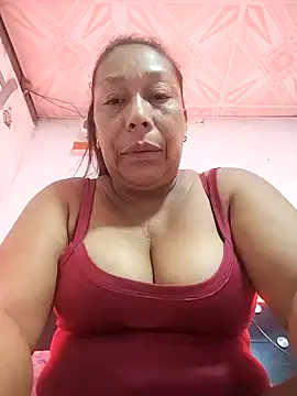 Naomi-Mature online show from April 2026 09:21:01 AM