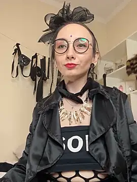 Jinhee Tiny online show from October 2025 02:30:01 PM